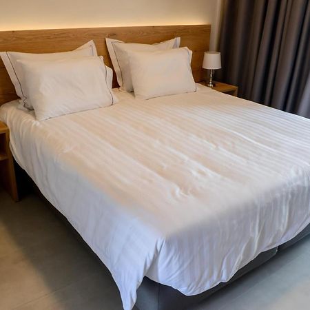 Comfort Suites & Rooms 라리사 외부 사진